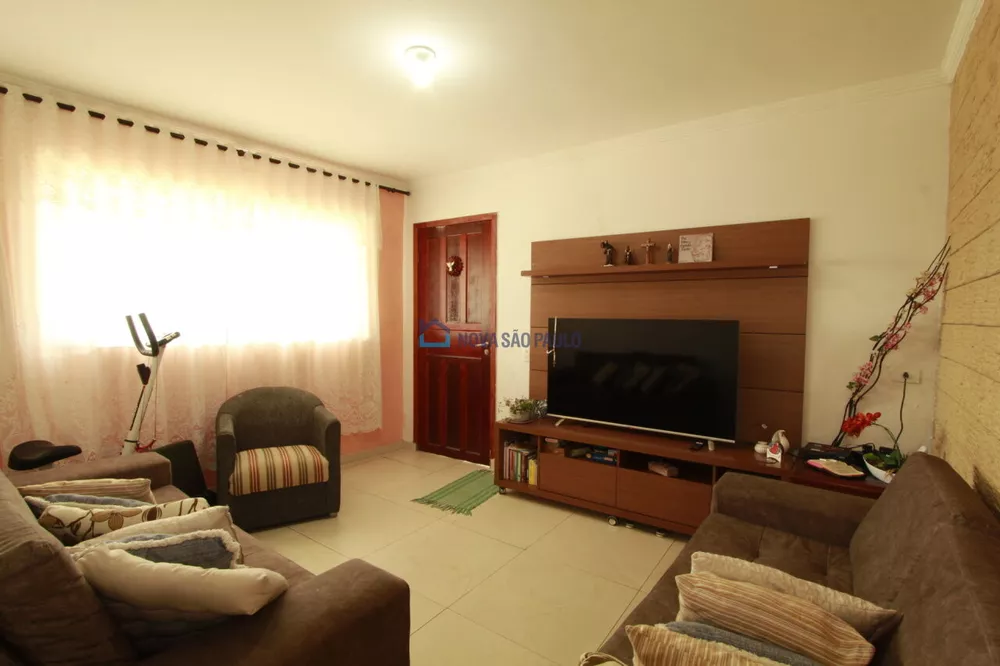 Casa à venda com 3 quartos, 101m² - Foto 4