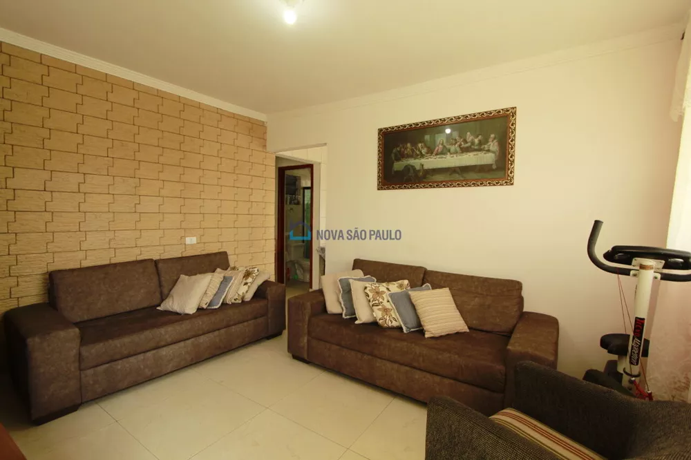 Casa à venda com 3 quartos, 101m² - Foto 2