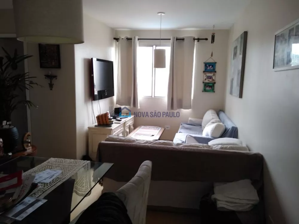 Apartamento à venda com 2 quartos, 70m² - Foto 1