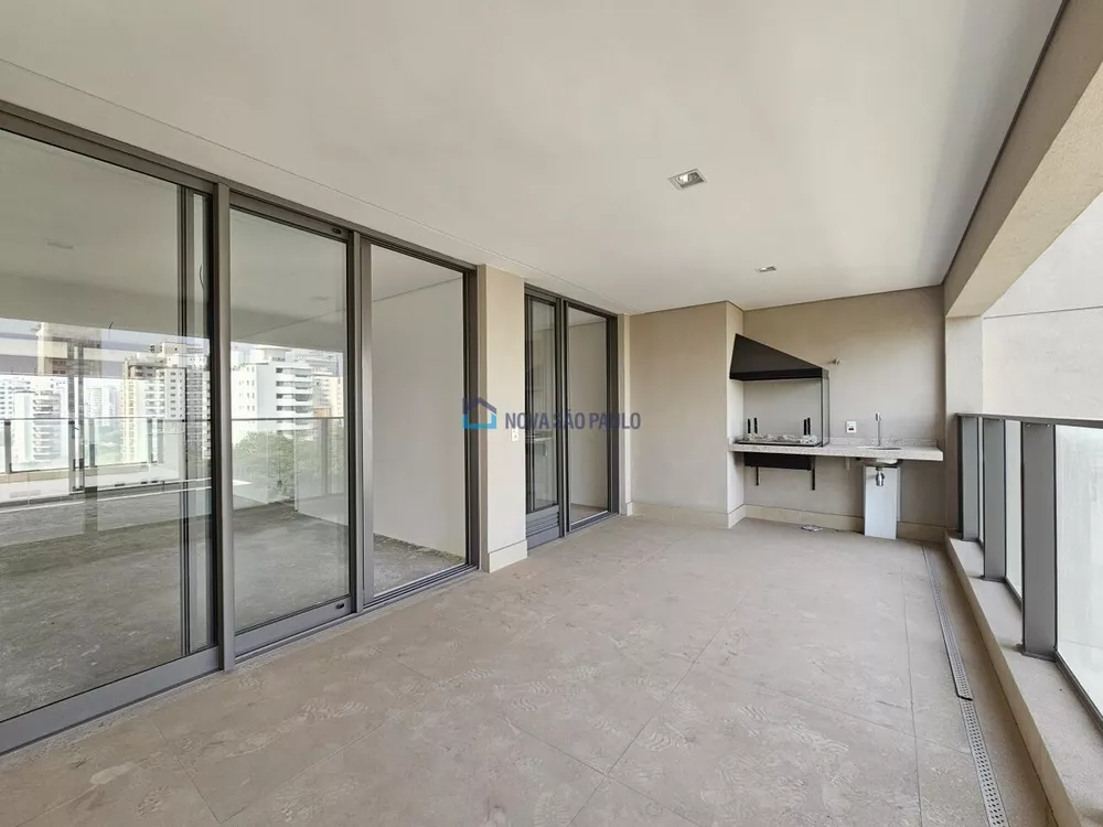 Apartamento à venda com 4 quartos, 232m² - Foto 3