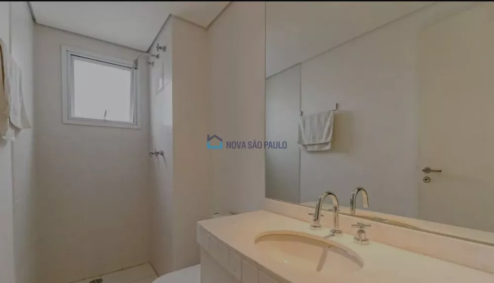 Apartamento à venda com 4 quartos, 209m² - Foto 13