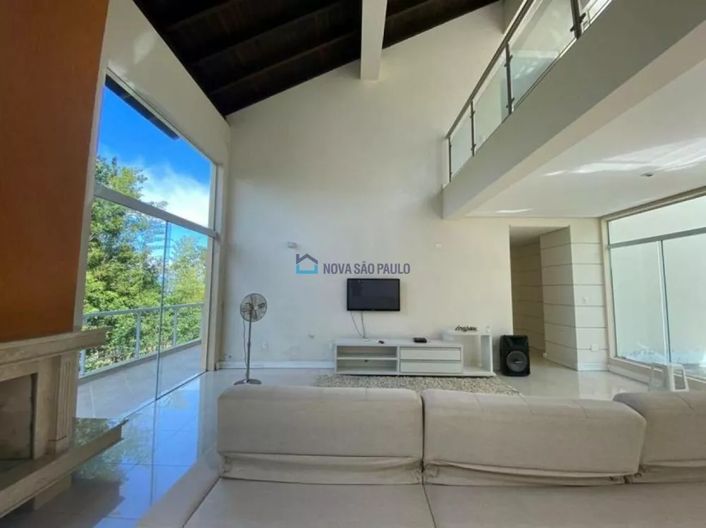 Casa à venda com 7 quartos, 1004m² - Foto 8