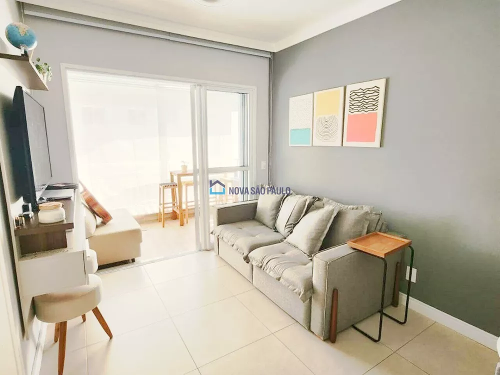 Apartamento à venda com 1 quarto, 45m² - Foto 1