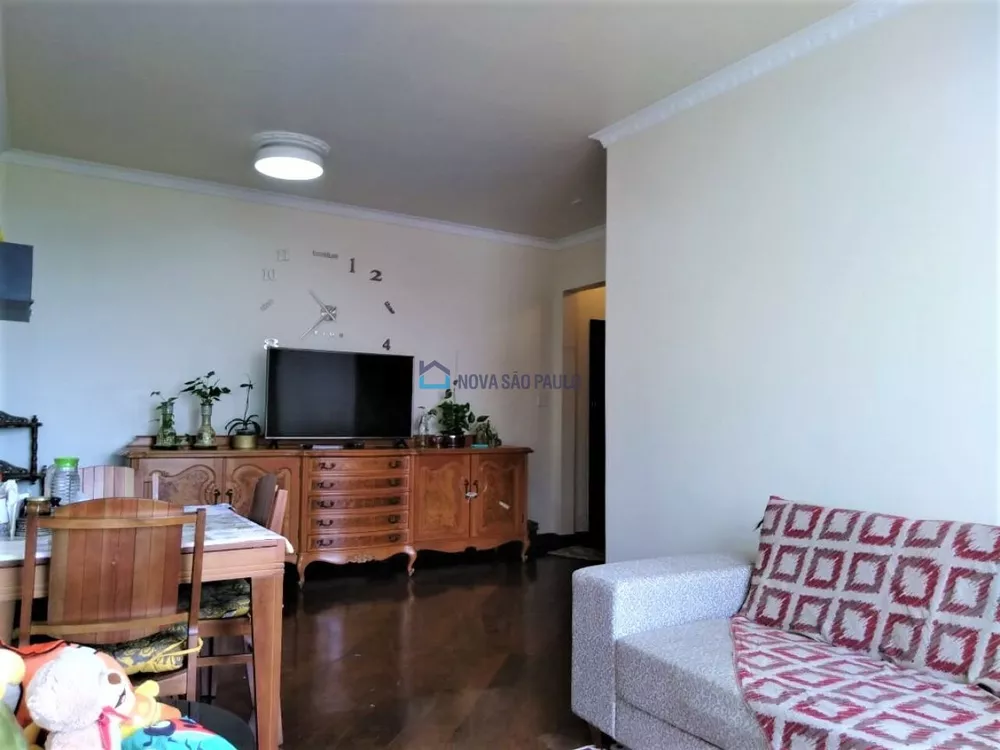 Apartamento à venda com 2 quartos, 140m² - Foto 3