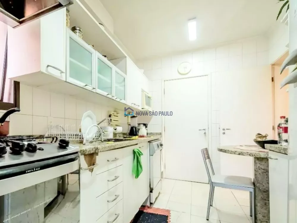 Apartamento à venda com 3 quartos, 128m² - Foto 6