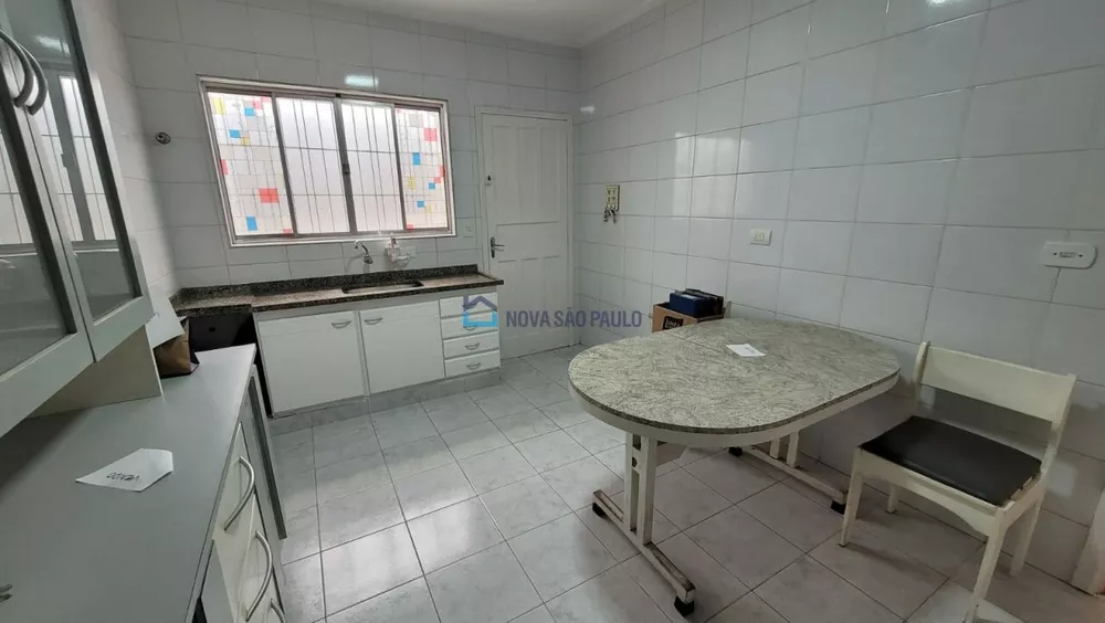 Casa à venda com 2 quartos, 81m² - Foto 4