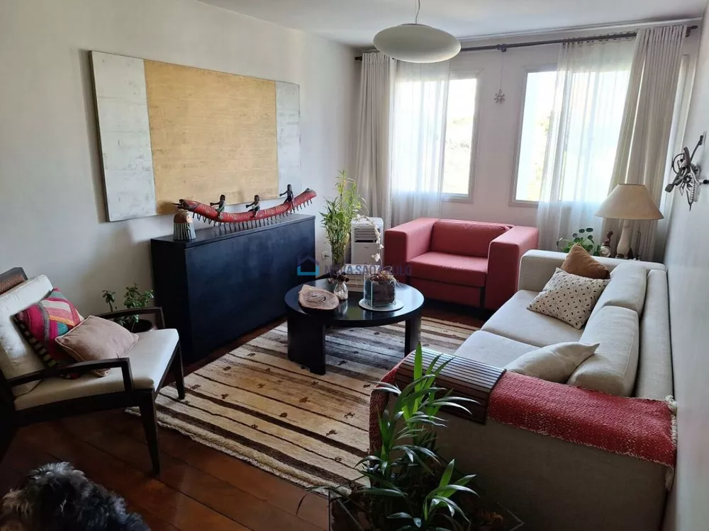 Apartamento à venda com 4 quartos, 140m² - Foto 4