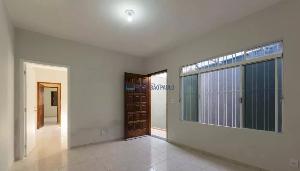 Casa à venda com 2 quartos, 130m² - Foto 1