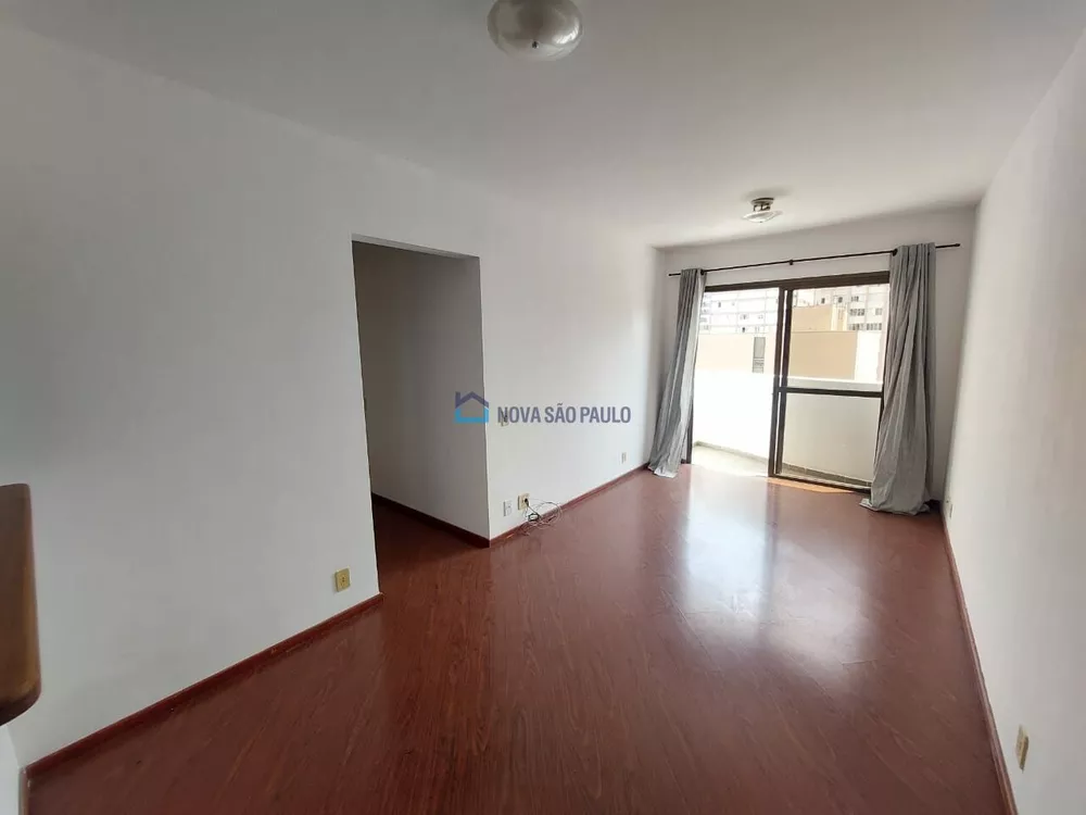 Apartamento para alugar com 3 quartos, 80m² - Foto 2