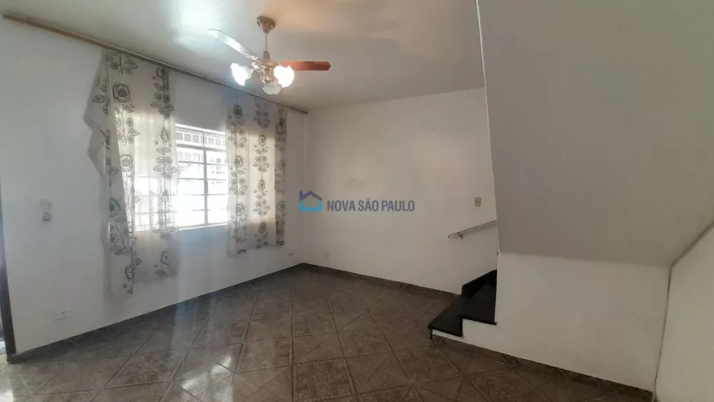 Casa à venda com 2 quartos, 124m² - Foto 3