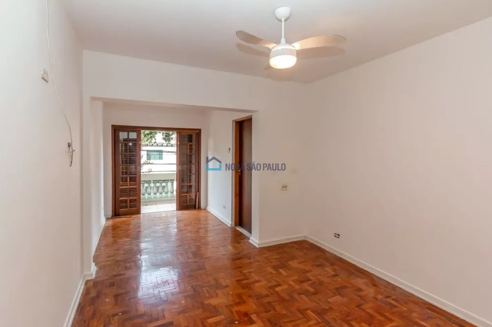 Casa à venda com 4 quartos, 185m² - Foto 2