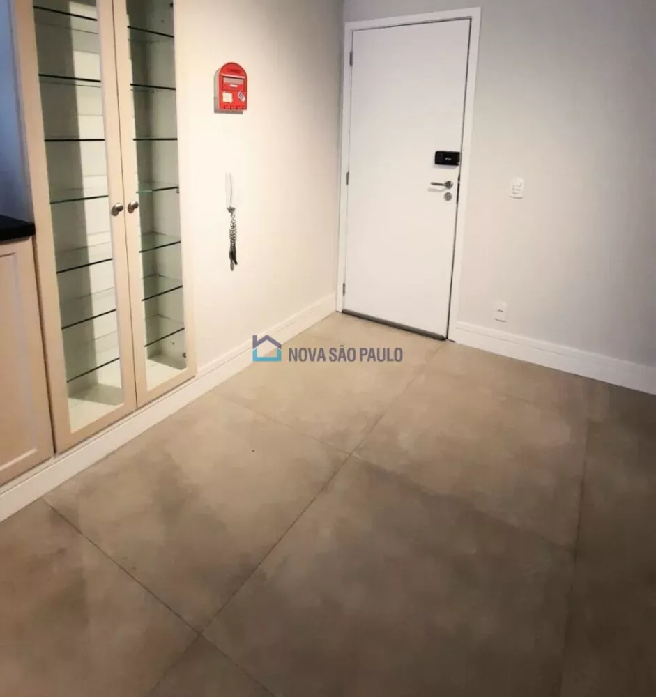 Apartamento à venda com 2 quartos, 67m² - Foto 5