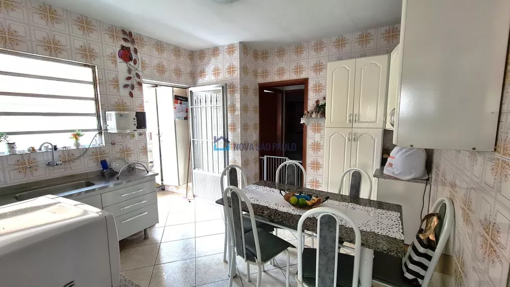 Casa à venda com 4 quartos, 177m² - Foto 8