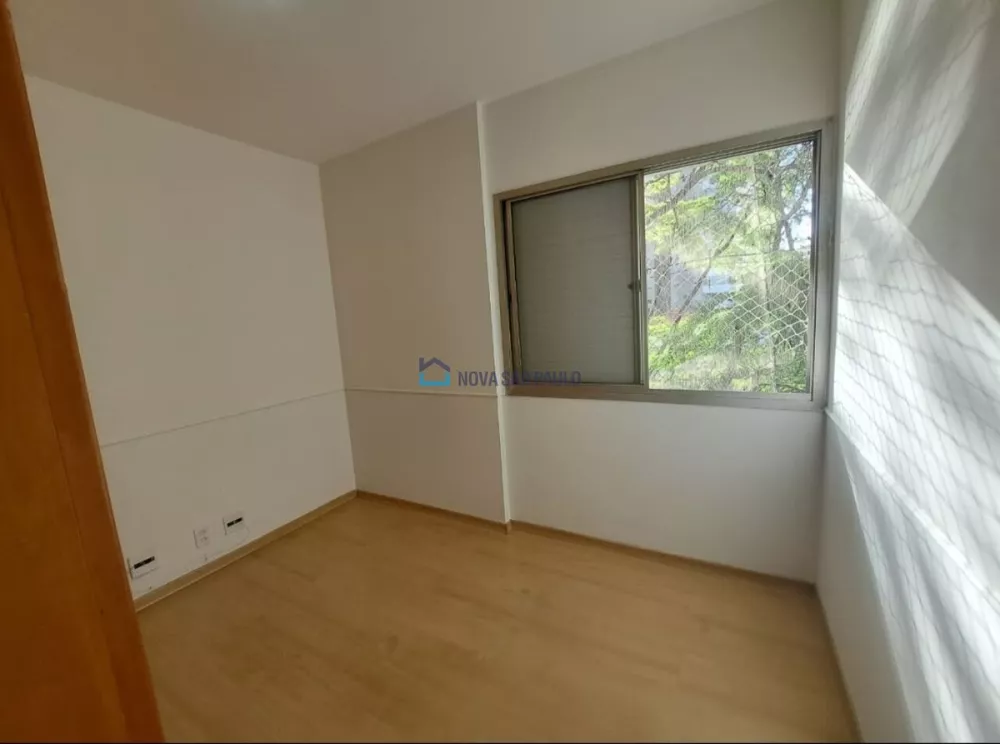 Apartamento à venda com 3 quartos, 75m² - Foto 7