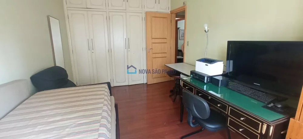 Apartamento à venda com 3 quartos, 141m² - Foto 7