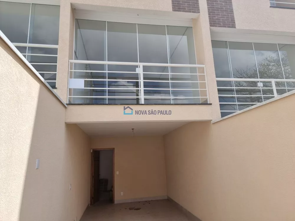 Casa à venda com 3 quartos, 135m² - Foto 2