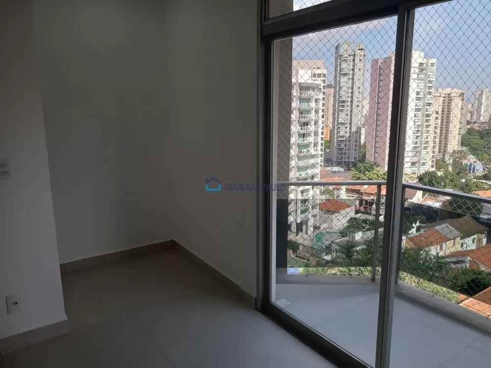 Apartamento à venda com 3 quartos, 102m² - Foto 2