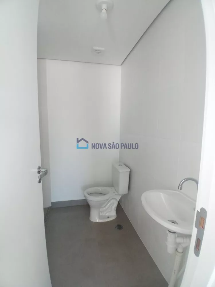 Apartamento para alugar com 2 quartos, 36m² - Foto 7