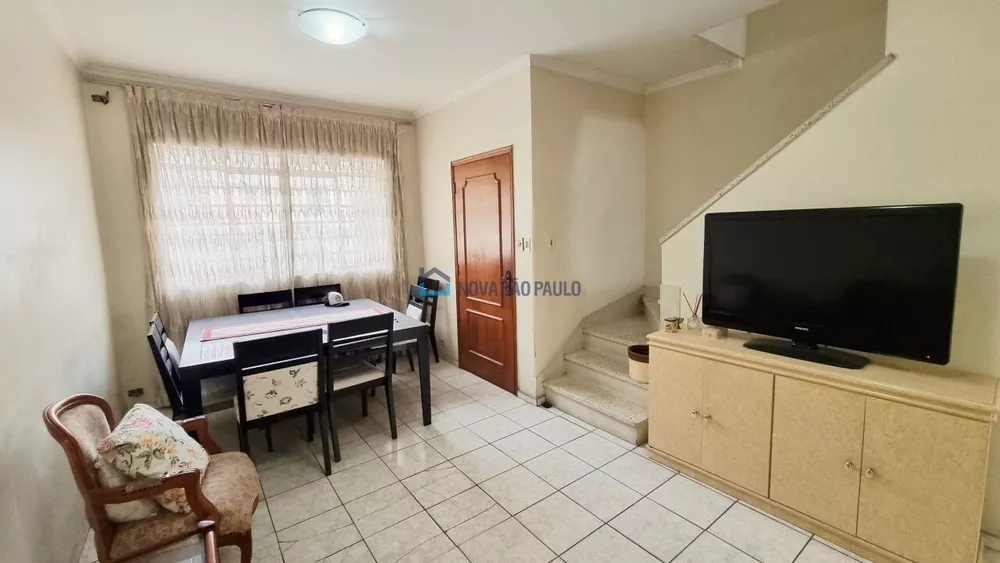 Casa à venda com 3 quartos, 122m² - Foto 2