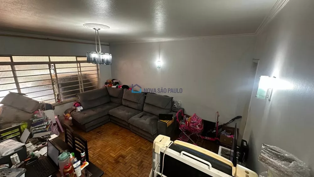 Casa à venda com 2 quartos, 120m² - Foto 1