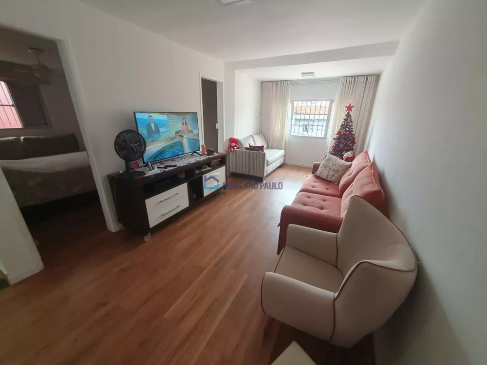 Casa à venda com 3 quartos, 160m² - Foto 1