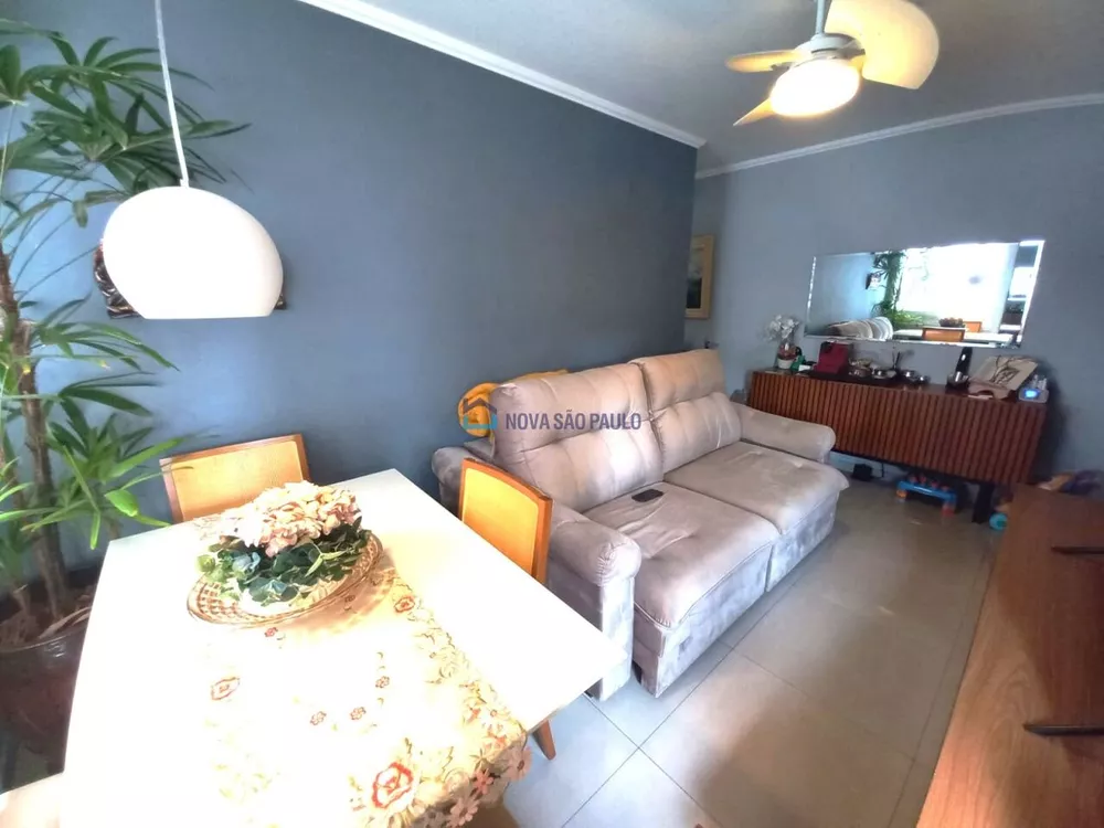 Apartamento à venda com 2 quartos, 56m² - Foto 3