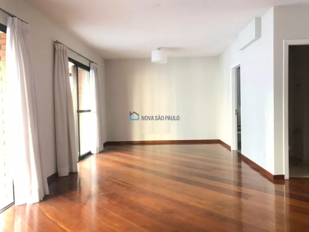 Apartamento à venda com 3 quartos, 165m² - Foto 3