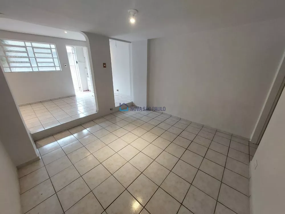 Casa para alugar com 1 quarto, 45m² - Foto 2