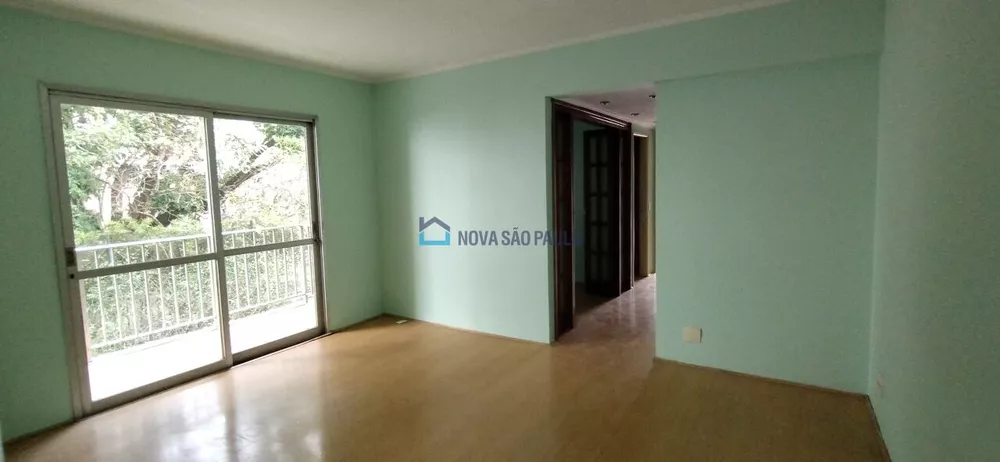 Apartamento à venda com 3 quartos, 82m² - Foto 3