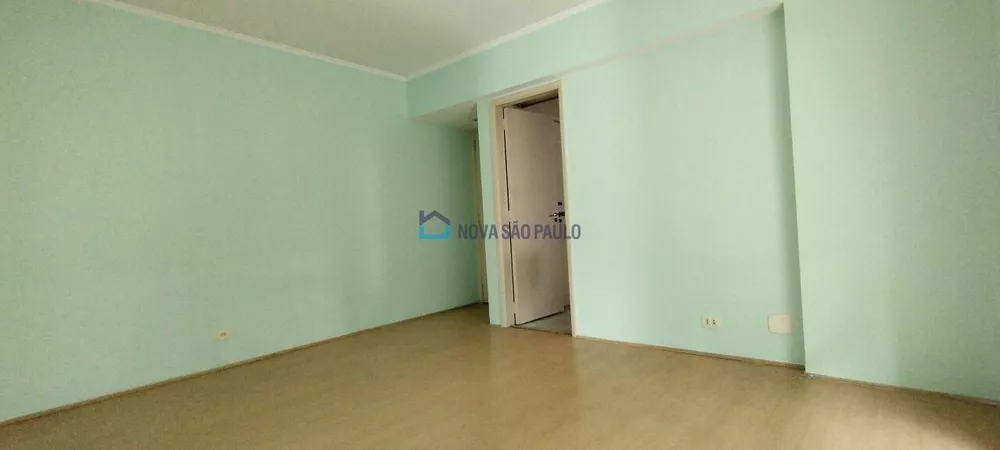 Apartamento à venda com 3 quartos, 82m² - Foto 2