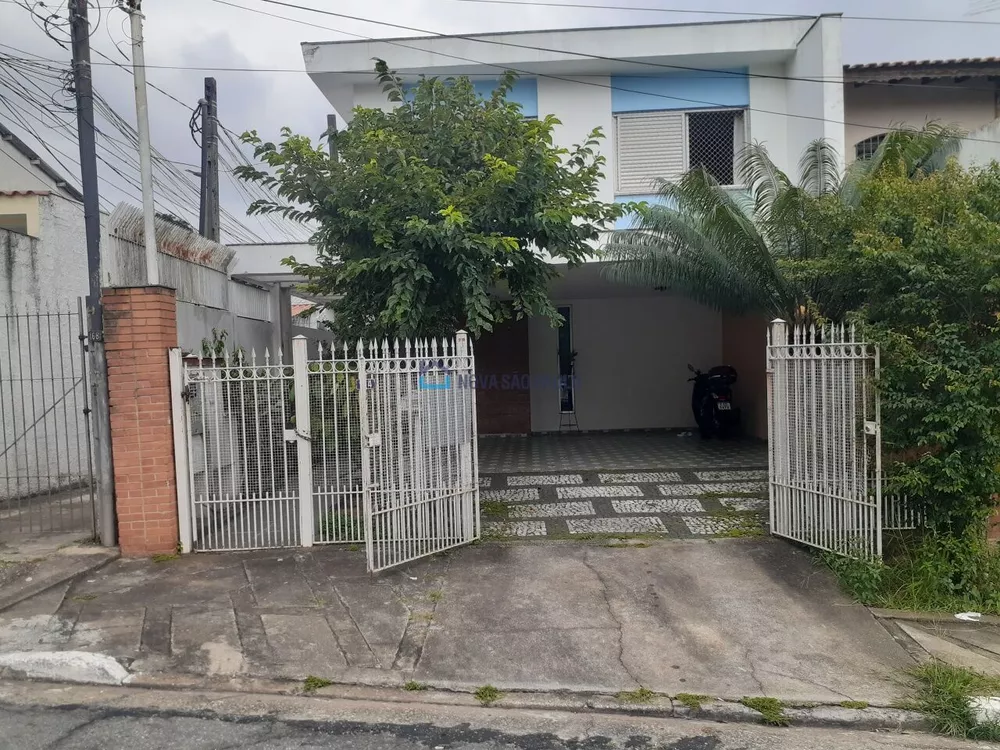 Casa à venda com 4 quartos, 193m² - Foto 3