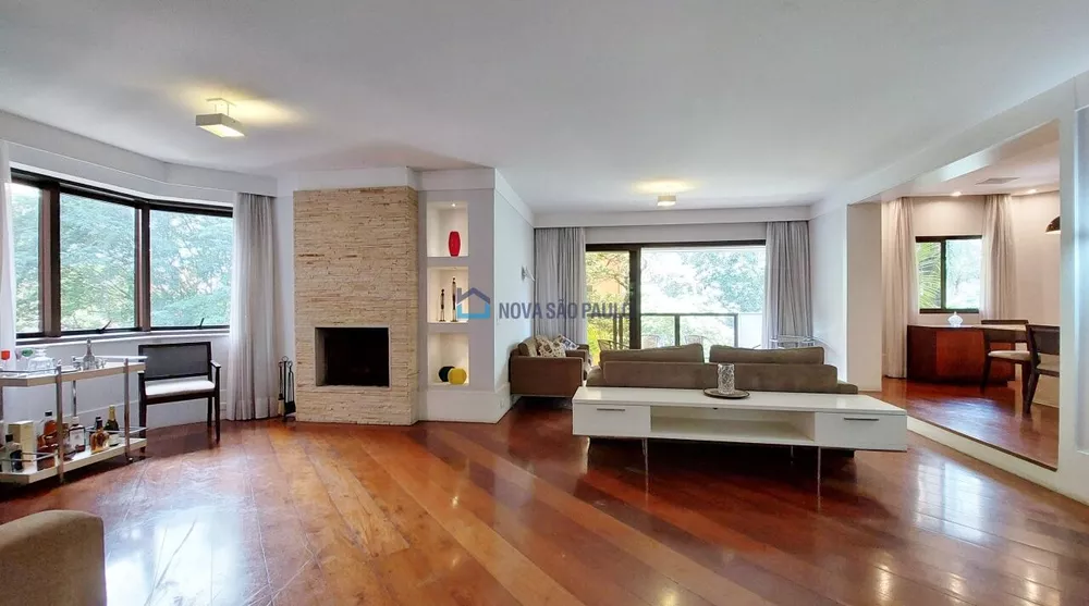 Apartamento à venda com 3 quartos, 246m² - Foto 4