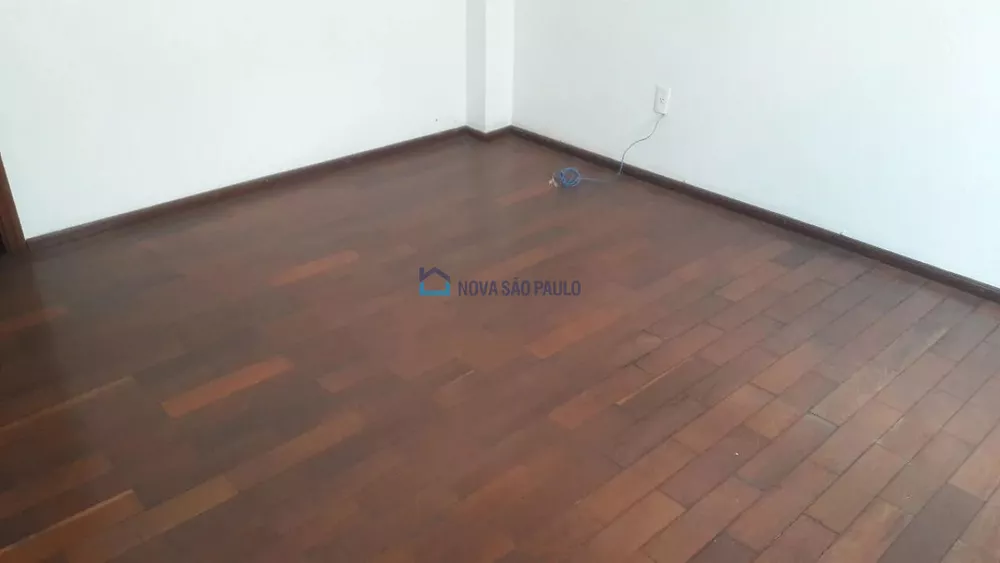 Casa Comercial para alugar com 5 quartos, 500m² - Foto 4