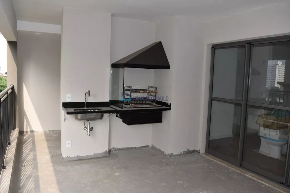 Apartamento à venda com 3 quartos, 109m² - Foto 1