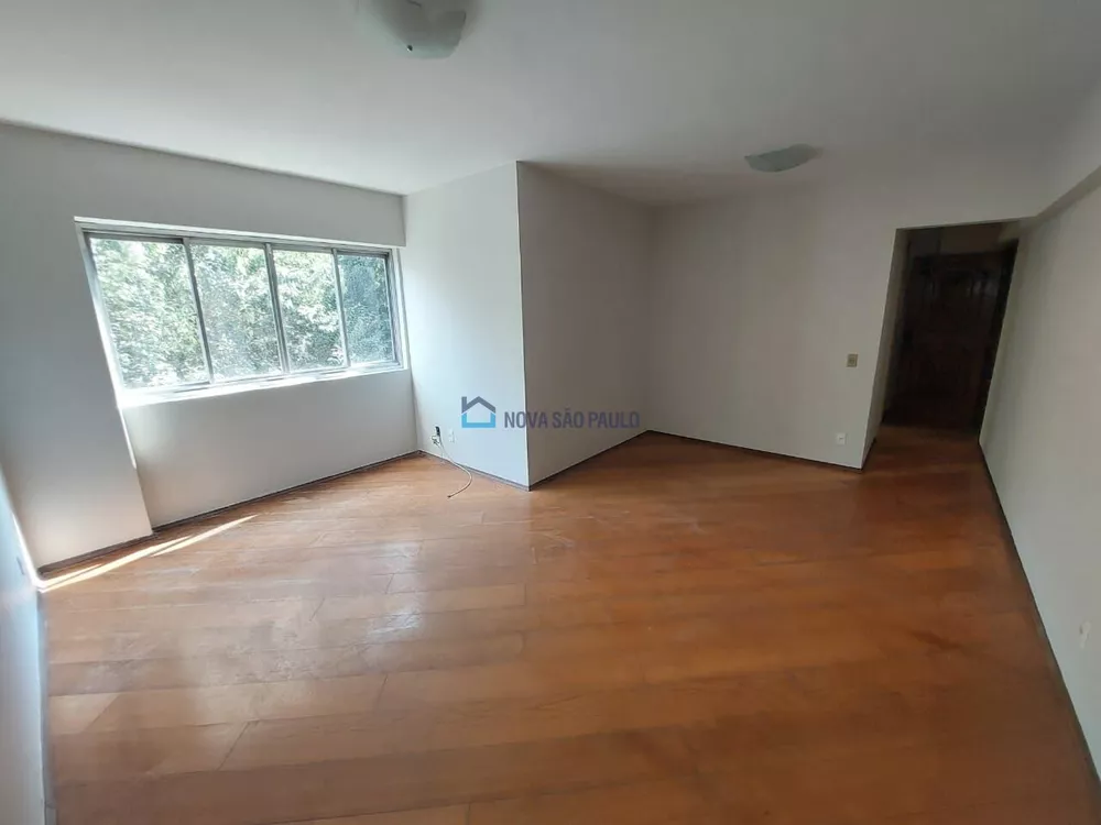 Apartamento à venda com 2 quartos, 77m² - Foto 1