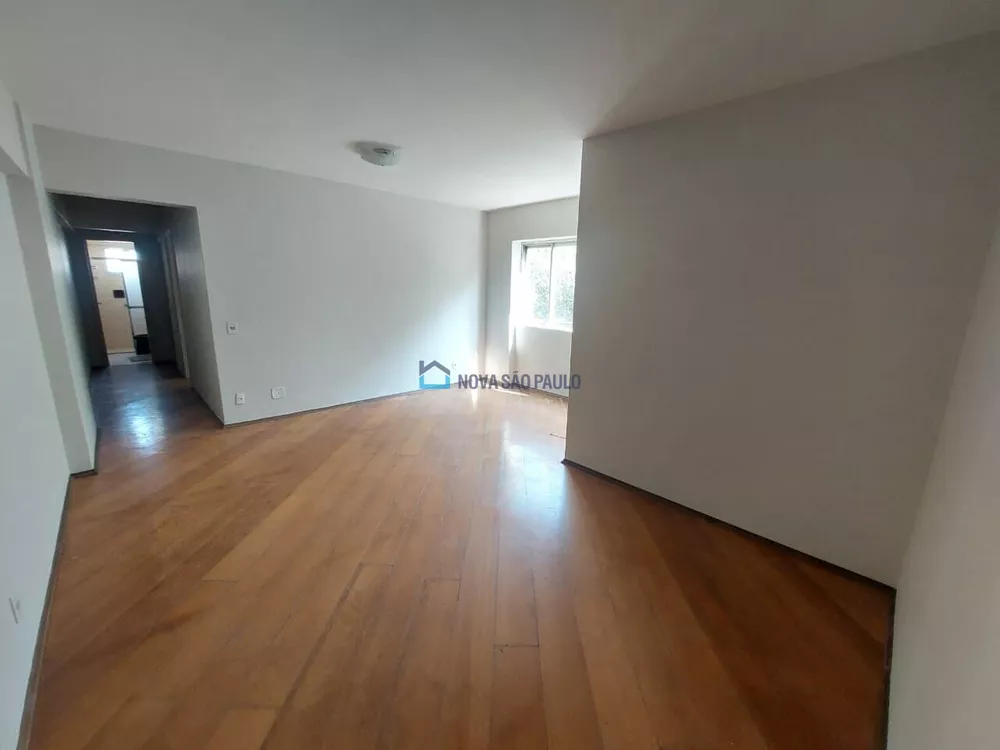 Apartamento à venda com 2 quartos, 77m² - Foto 2