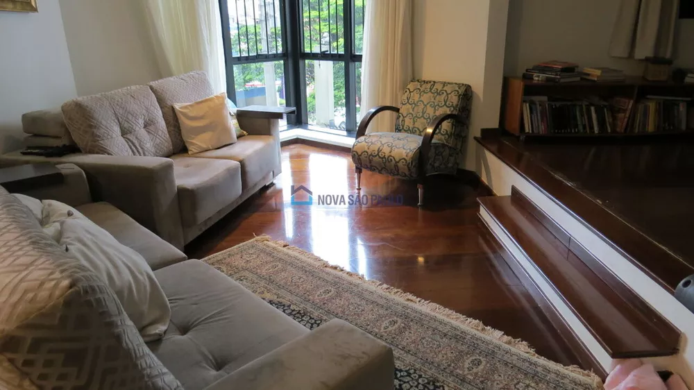 Apartamento à venda com 4 quartos, 176m² - Foto 2