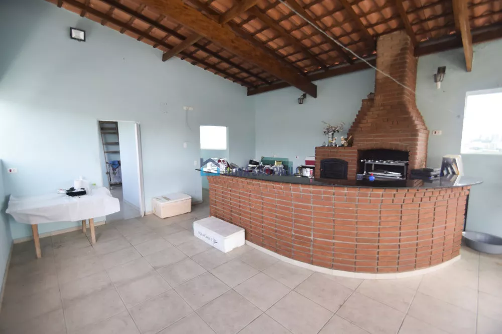 Casa à venda com 7 quartos, 300m² - Foto 15