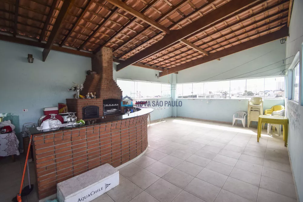 Casa à venda com 7 quartos, 300m² - Foto 16