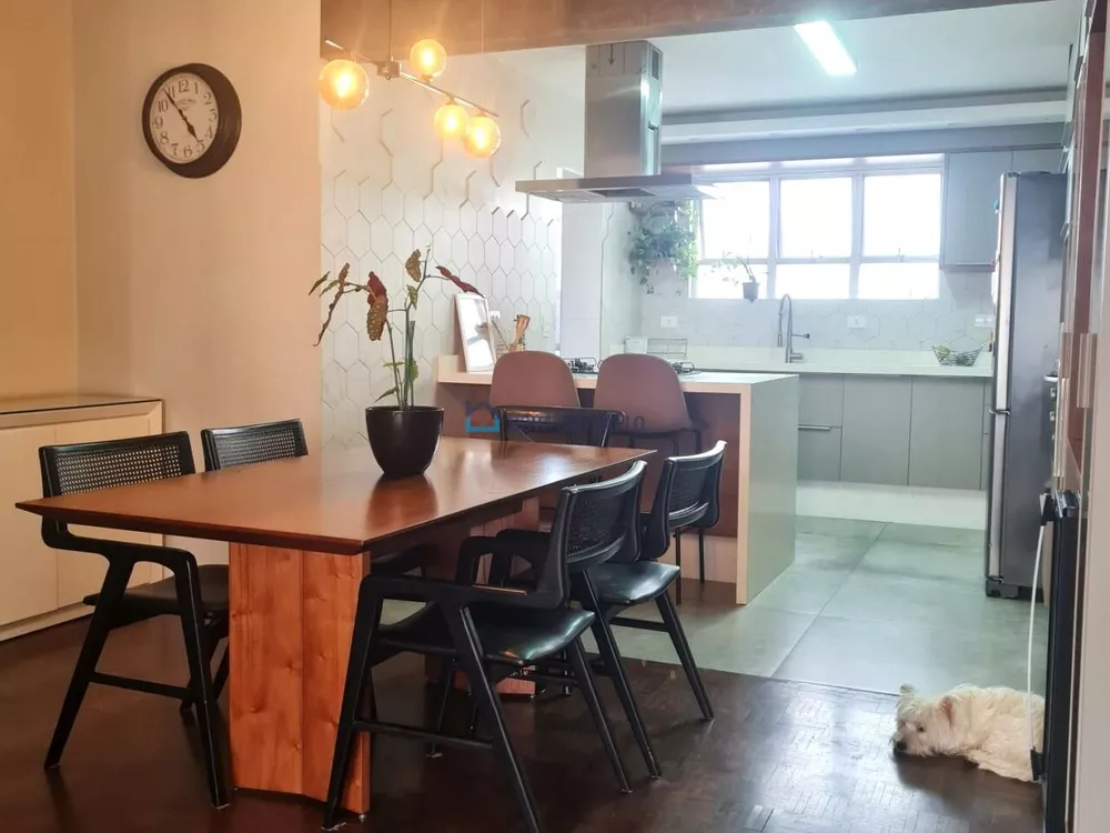 Apartamento à venda com 3 quartos, 125m² - Foto 4