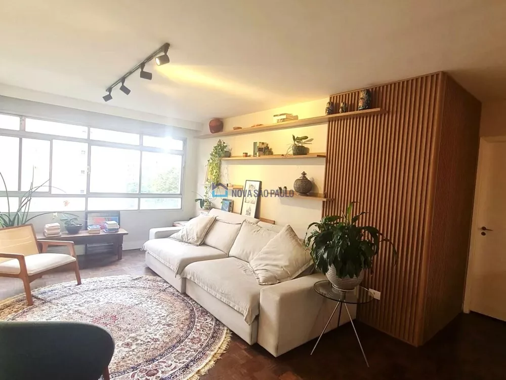 Apartamento à venda com 3 quartos, 125m² - Foto 2