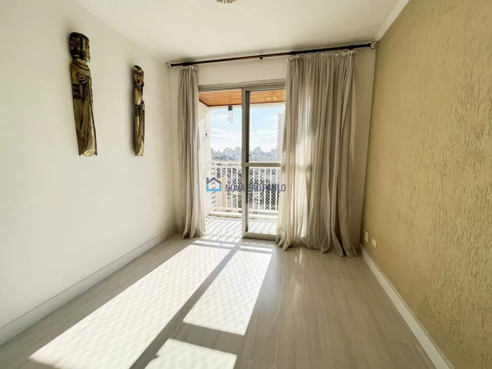 Apartamento à venda com 2 quartos, 61m² - Foto 4