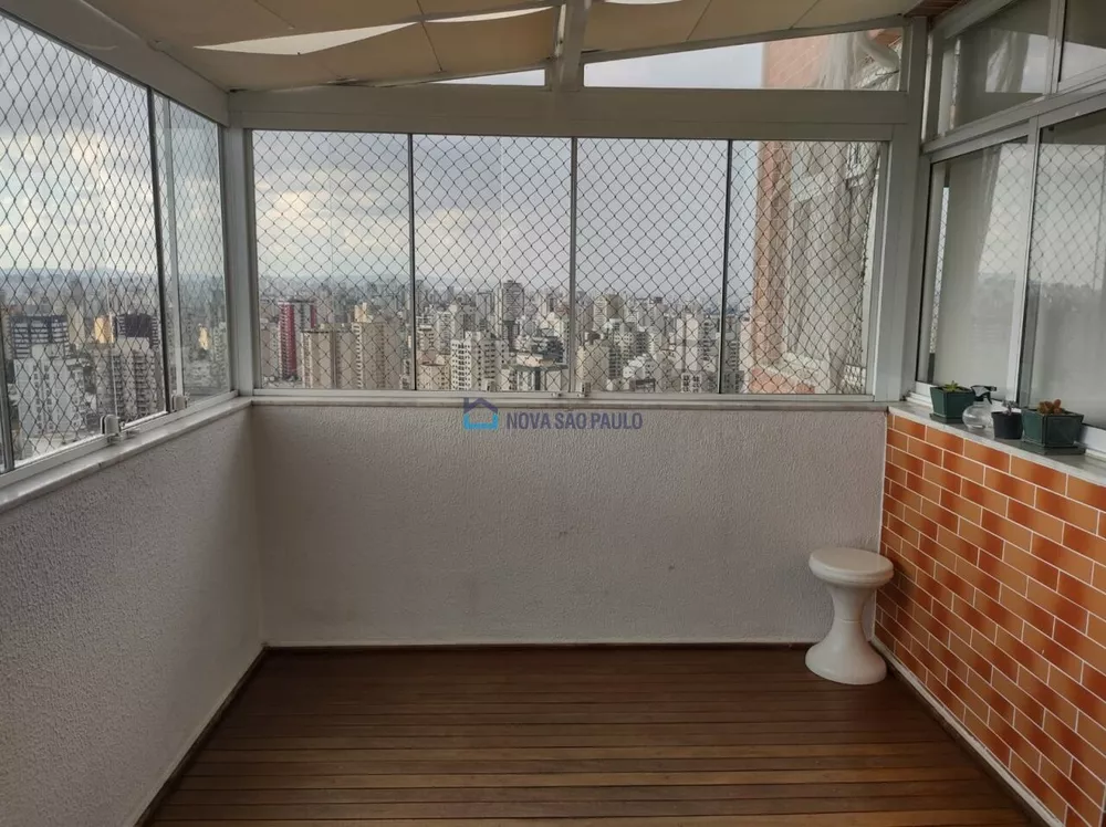 Apartamento à venda com 4 quartos, 197m² - Foto 3