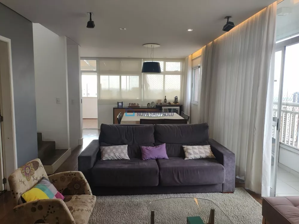 Apartamento à venda com 4 quartos, 197m² - Foto 1