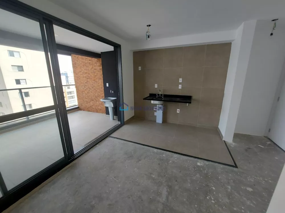 Apartamento à venda com 1 quarto, 65m² - Foto 3