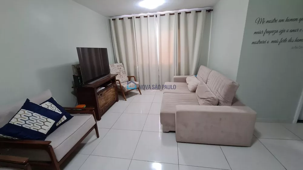 Apartamento à venda com 2 quartos, 78m² - Foto 1