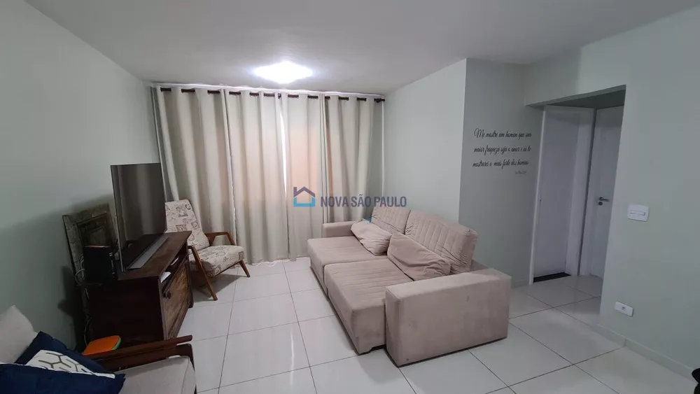 Apartamento à venda com 2 quartos, 78m² - Foto 2