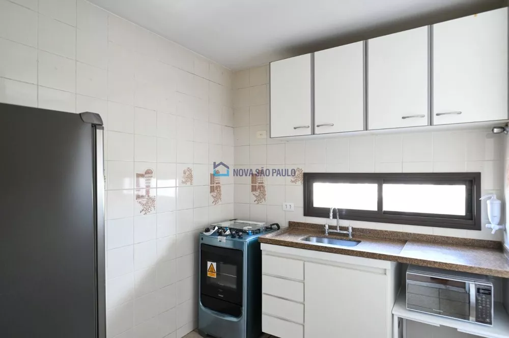 Apartamento à venda com 2 quartos, 65m² - Foto 4