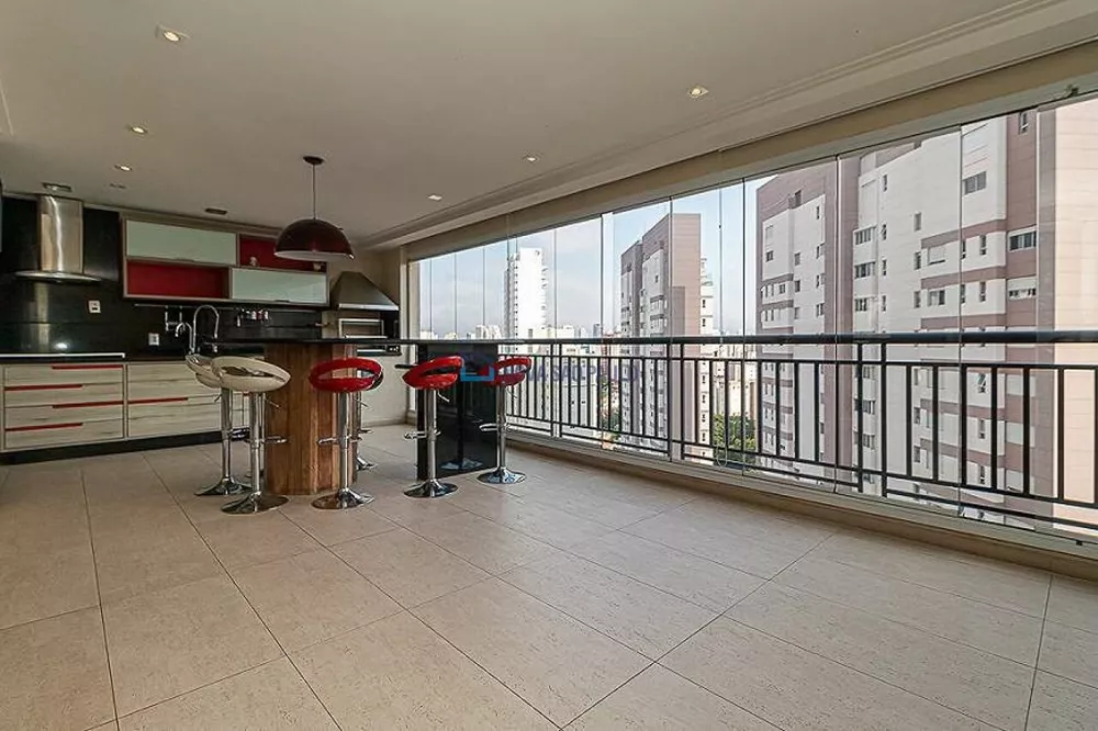 Apartamento à venda com 3 quartos, 184m² - Foto 1