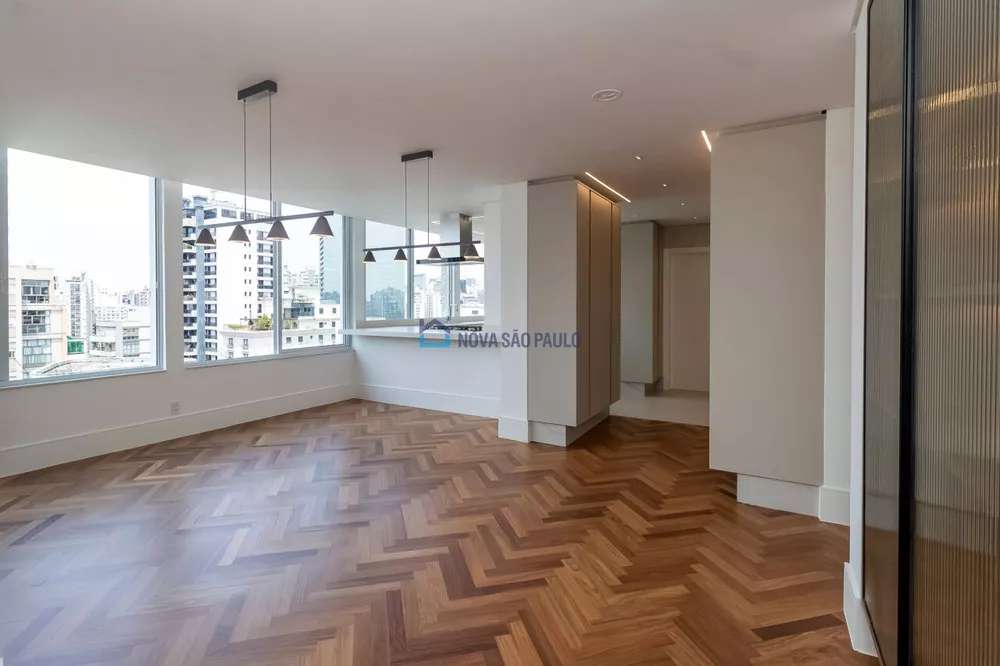 Apartamento à venda com 3 quartos, 290m² - Foto 3